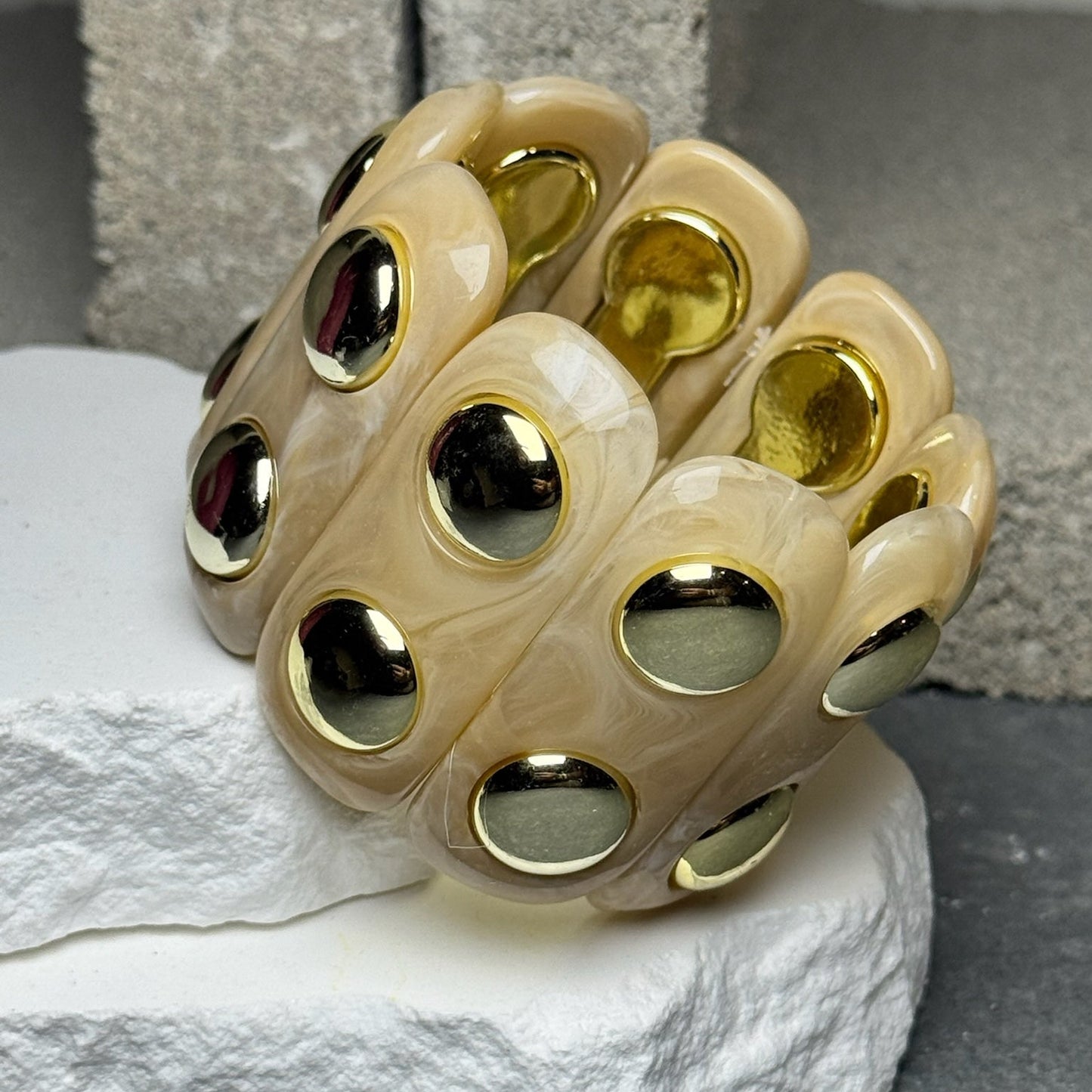 Down To Earth Expandable Bracelet Up To 9"