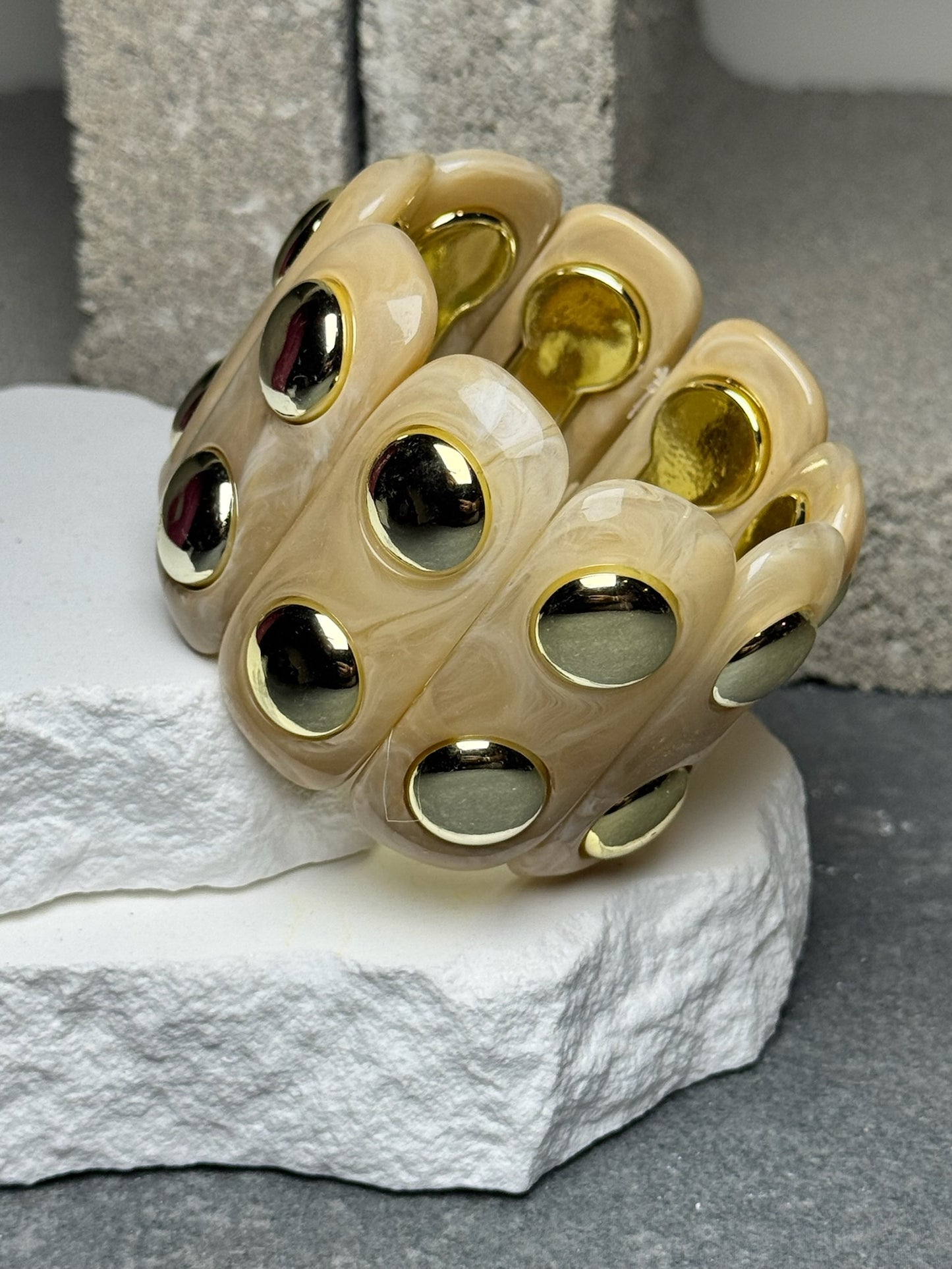 Down To Earth Expandable Bracelet Up To 9"