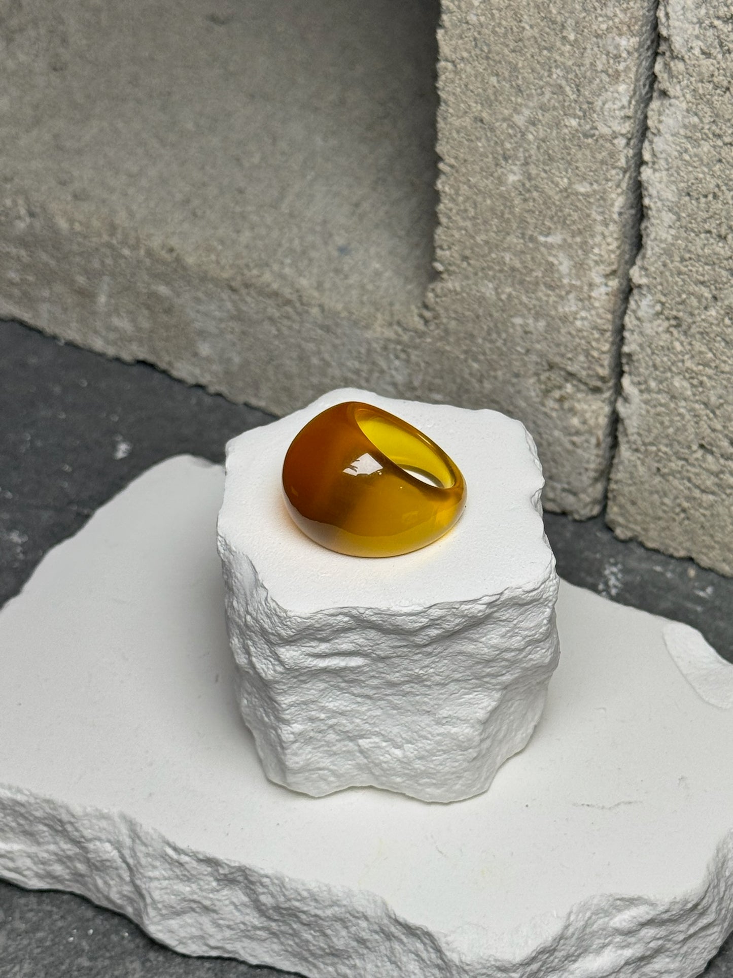 Natural Glow Midi Ring Size 8