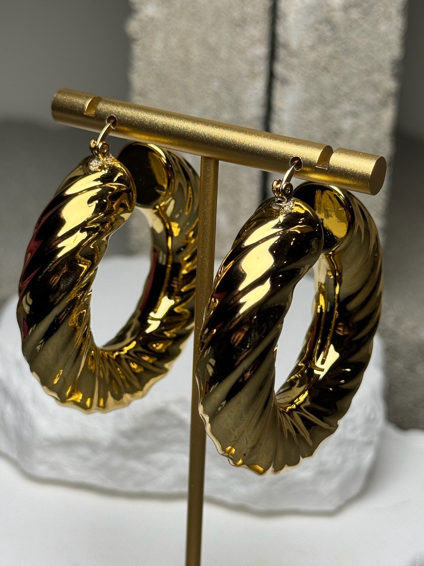 Say Less Chunky Hoop Earrings