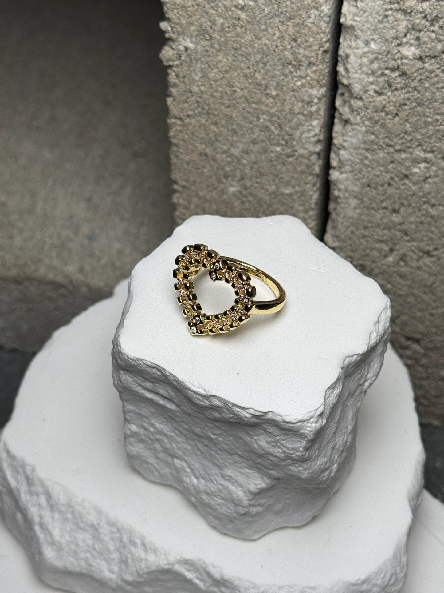 Hotline Ring Size 6