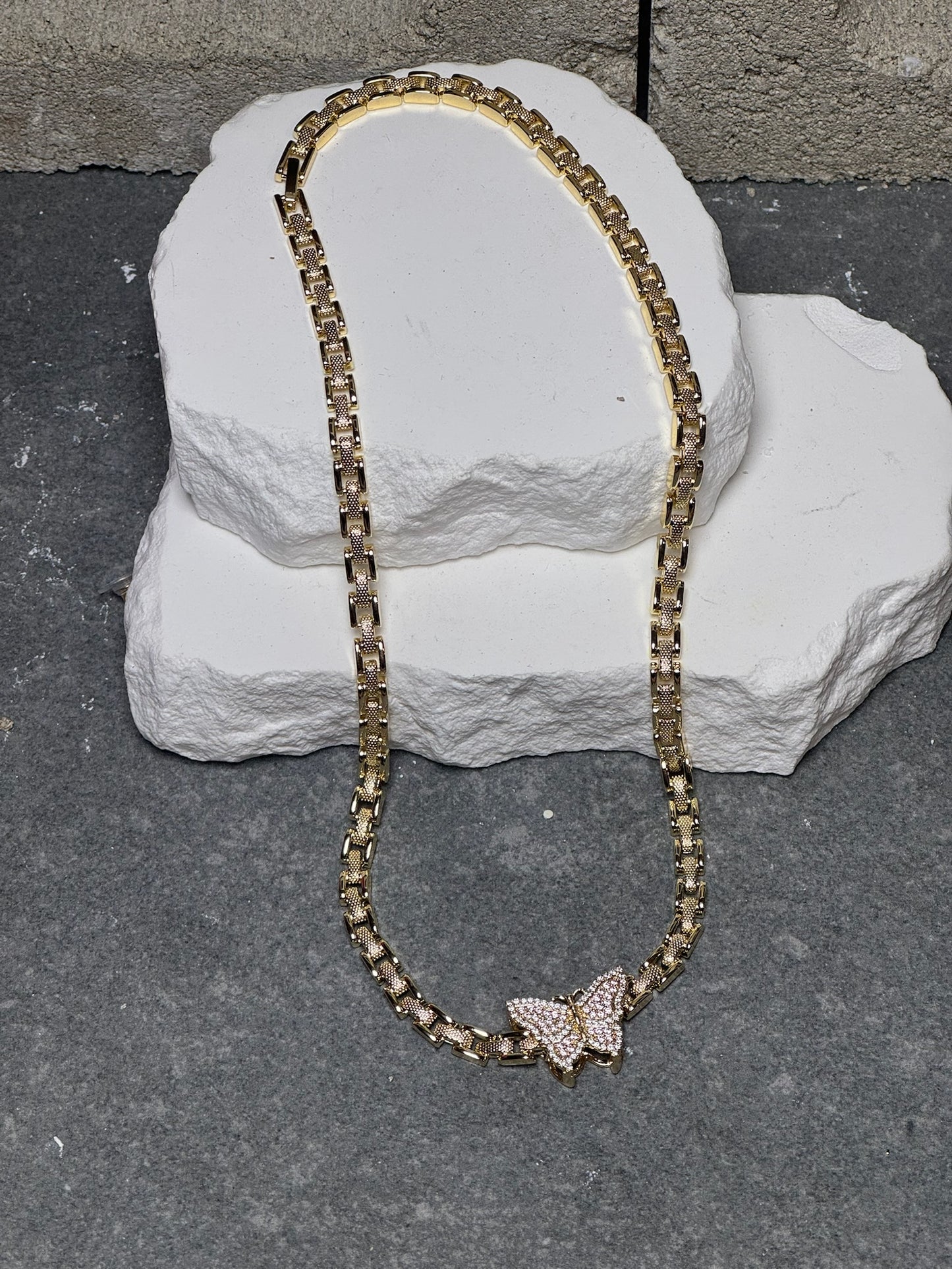Too Fly Butterfly Necklace 17"