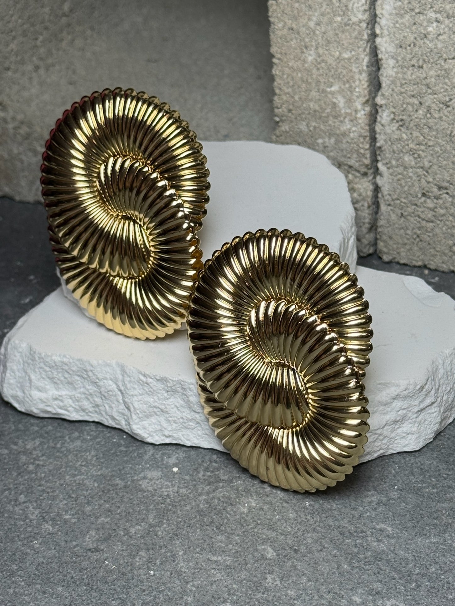 Go Together Spiral Ribbed Earrings