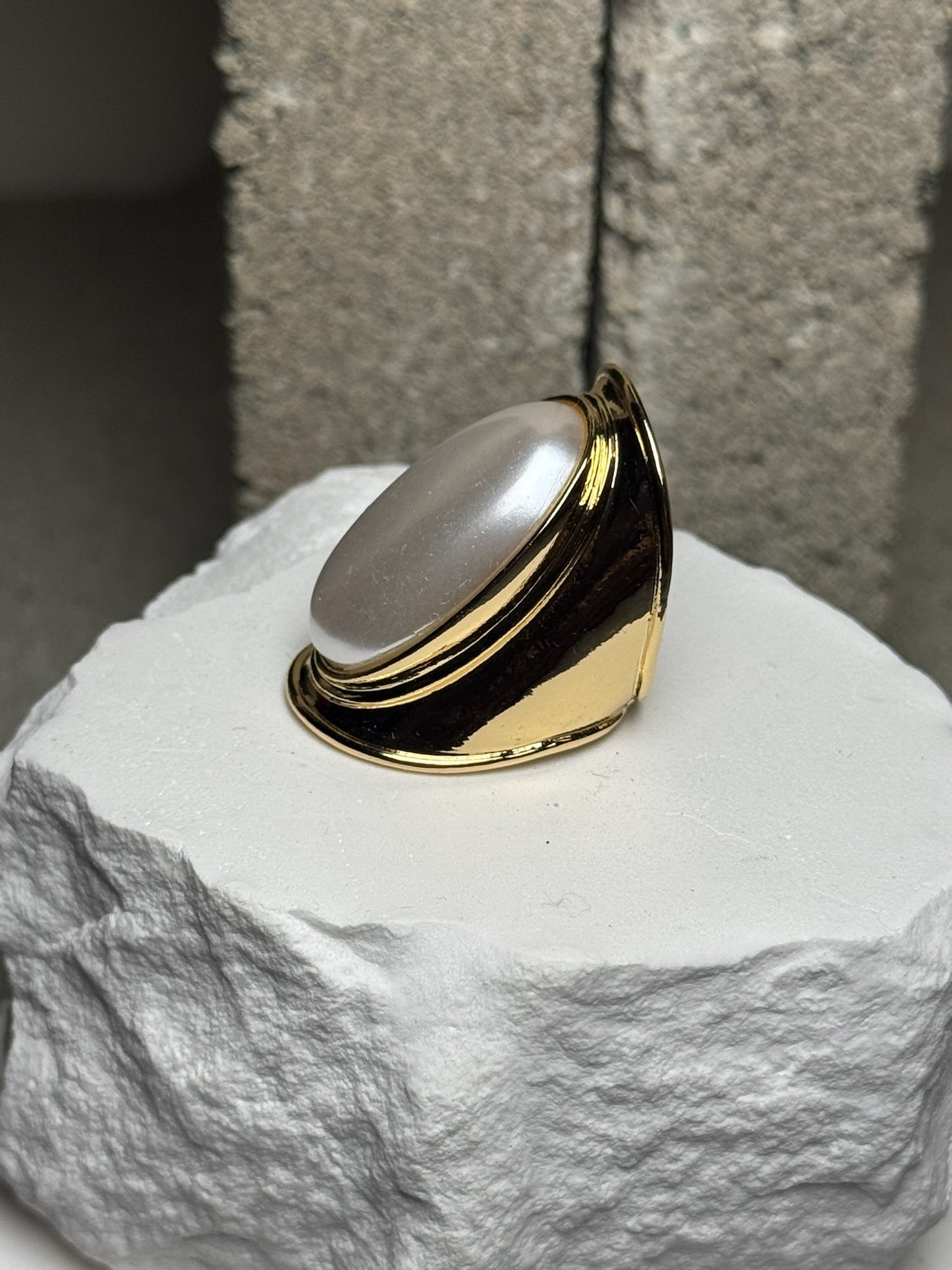 Majesty Mood Cuff Ring Size 8