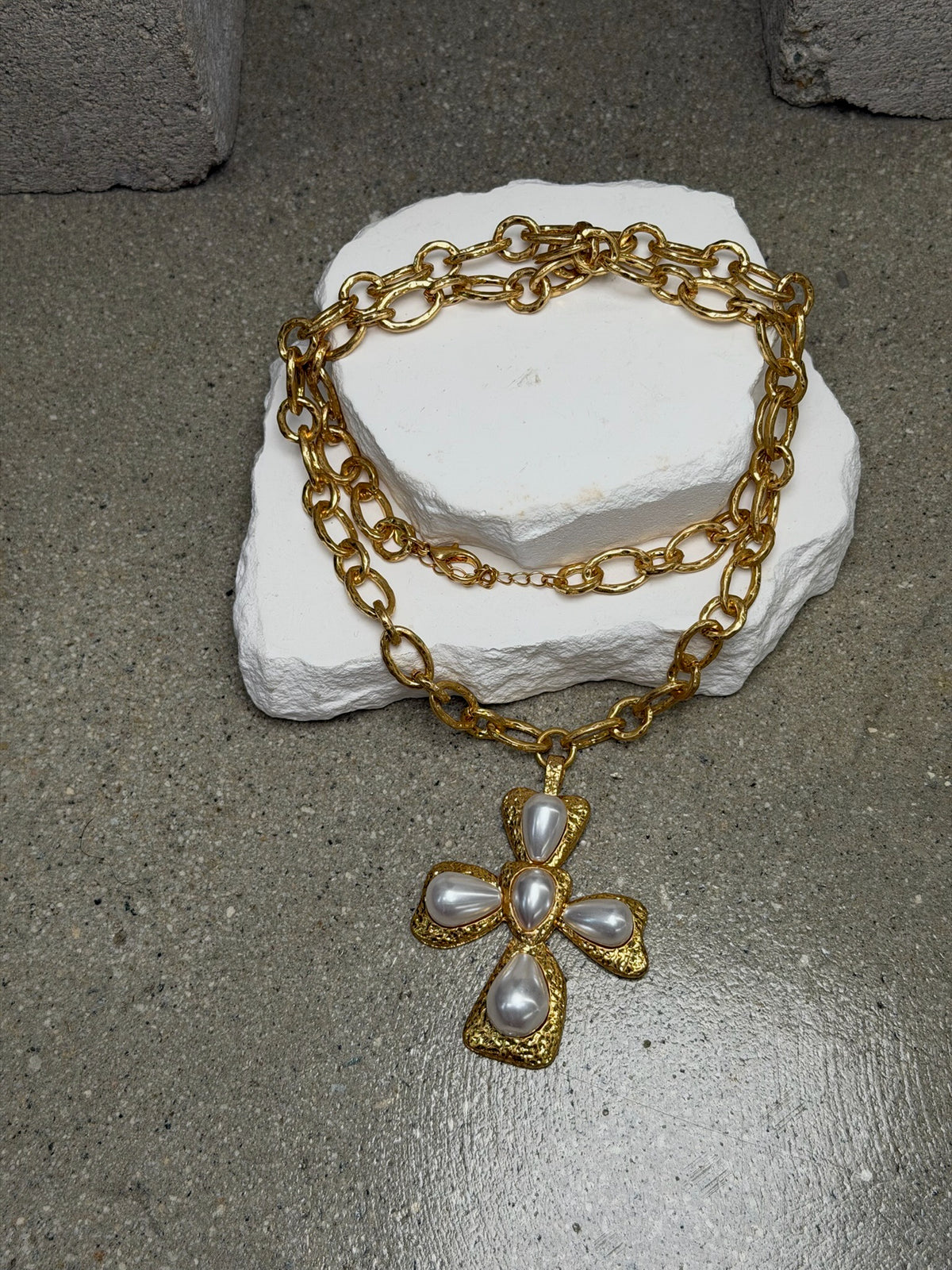 The Heirloom Cross Necklace