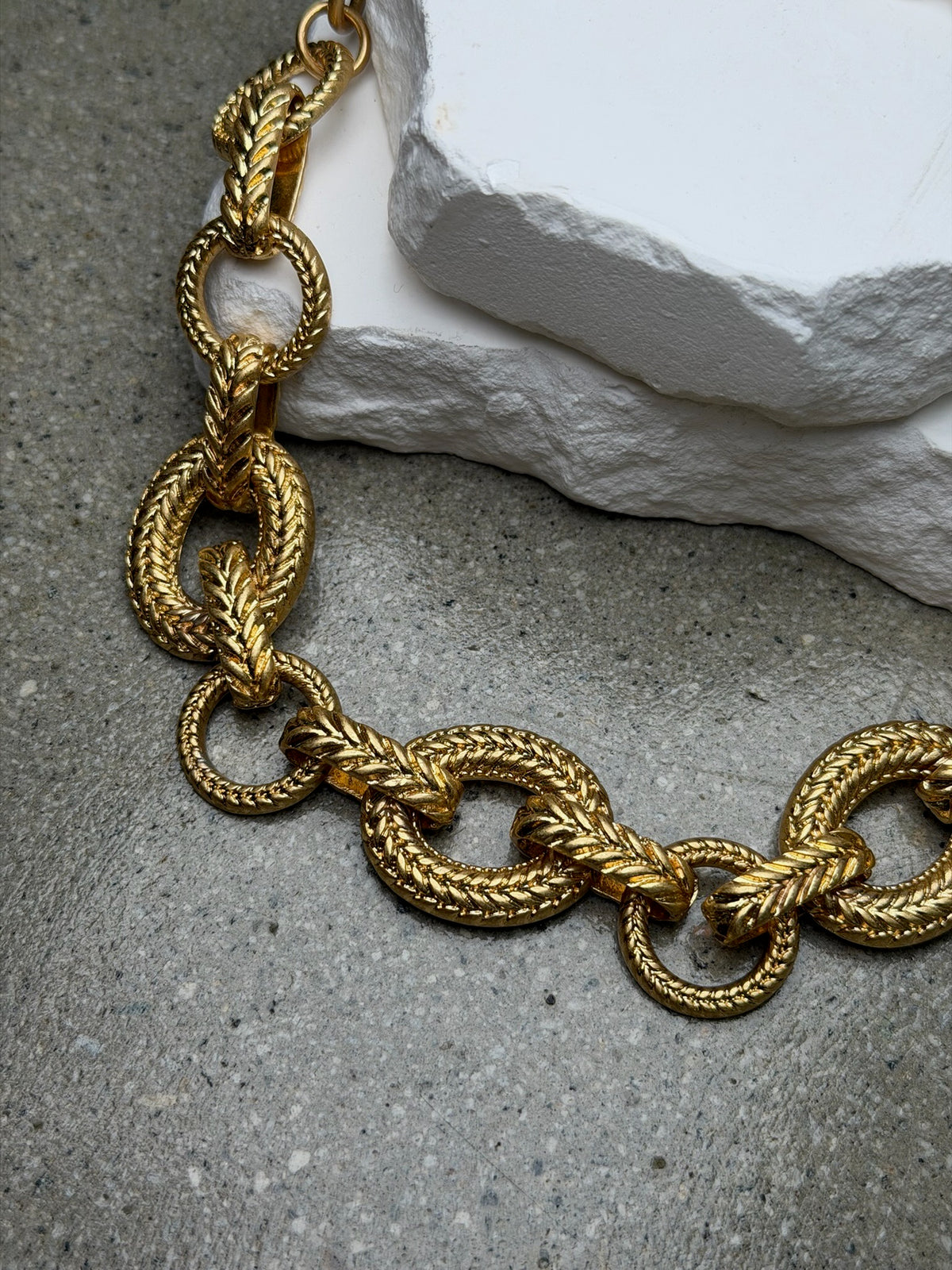 The Socialite Link Necklace 19"