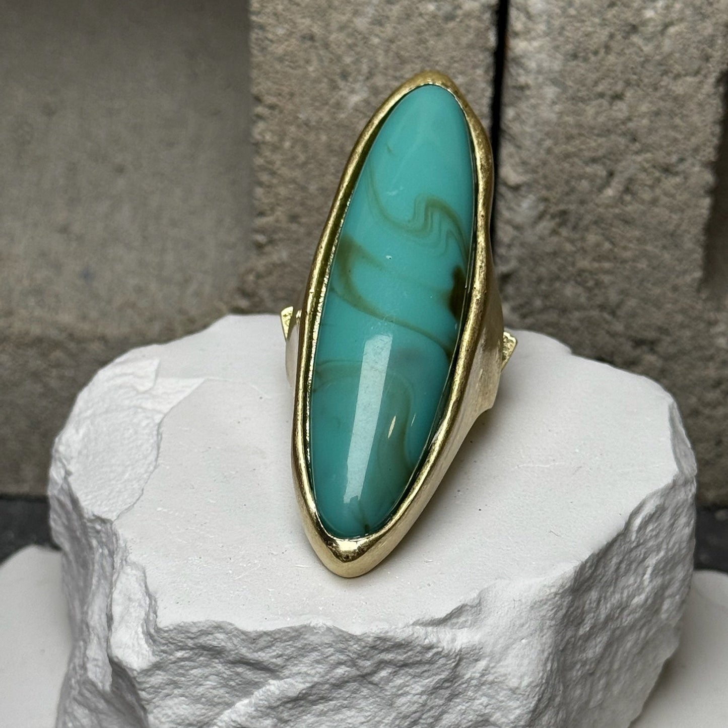 Natural Attraction Expandable Ring Up To Size 10