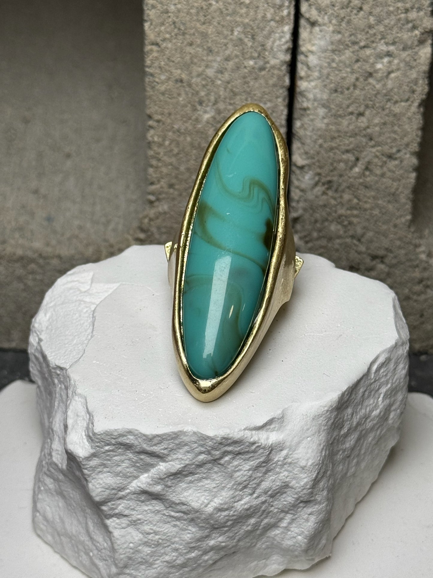 Natural Attraction Expandable Ring Up To Size 10