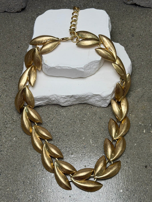 The Lenox Crown Brushed Necklace 22"