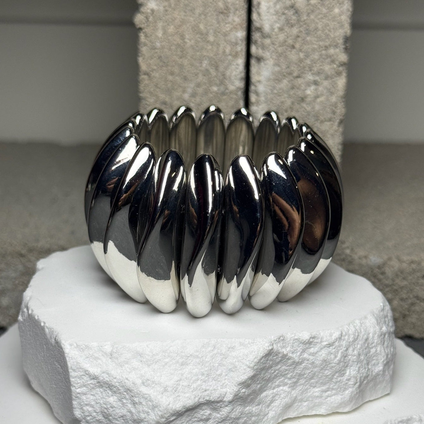 Too Smooth Expandable Bracelet Up To 9"