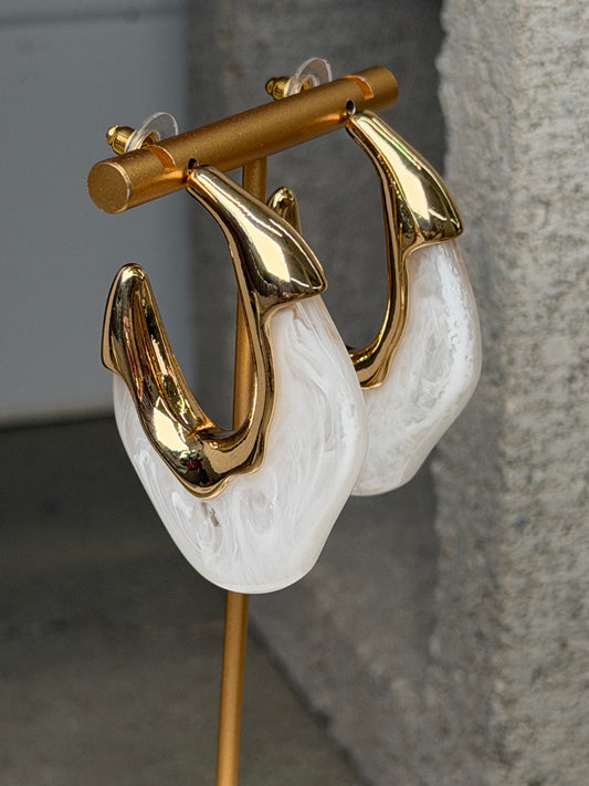 The Amara Angled Hoops